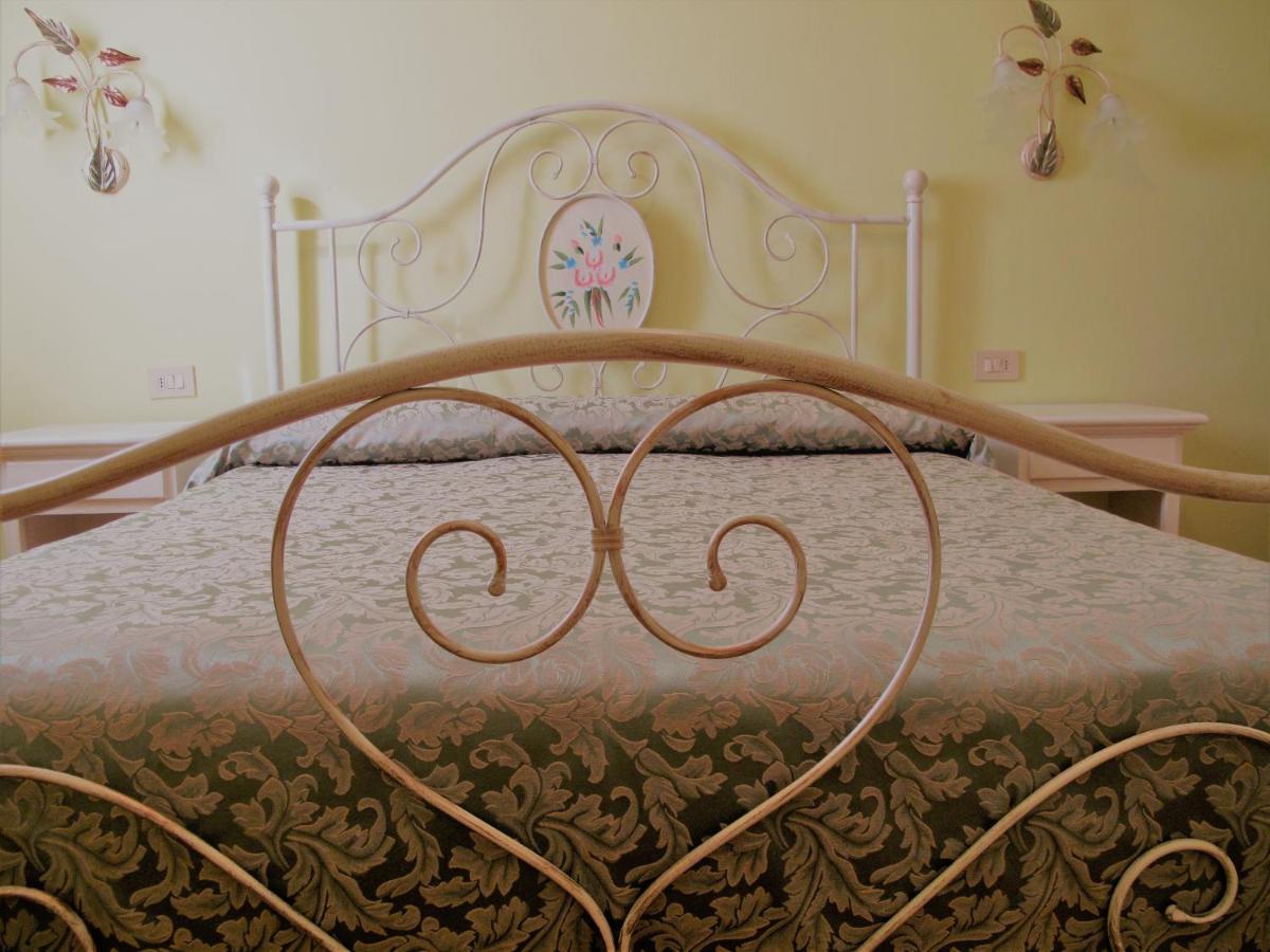 Agriturismo Colleverde Selvatelle Kültér fotó